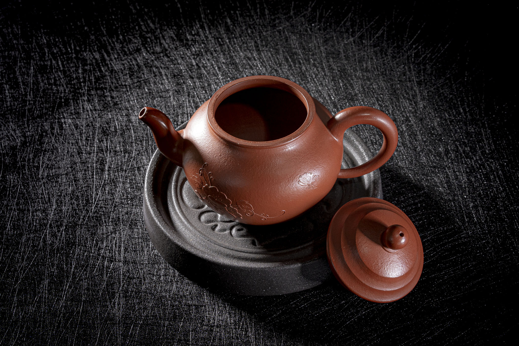 Image THÉIÈRE "PETUNIA" DE YIXING 宜興