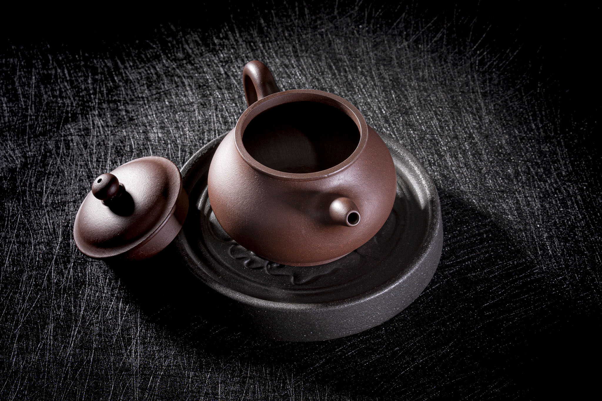 Image THÉIÈRE "PAN" DE YIXING 宜興
