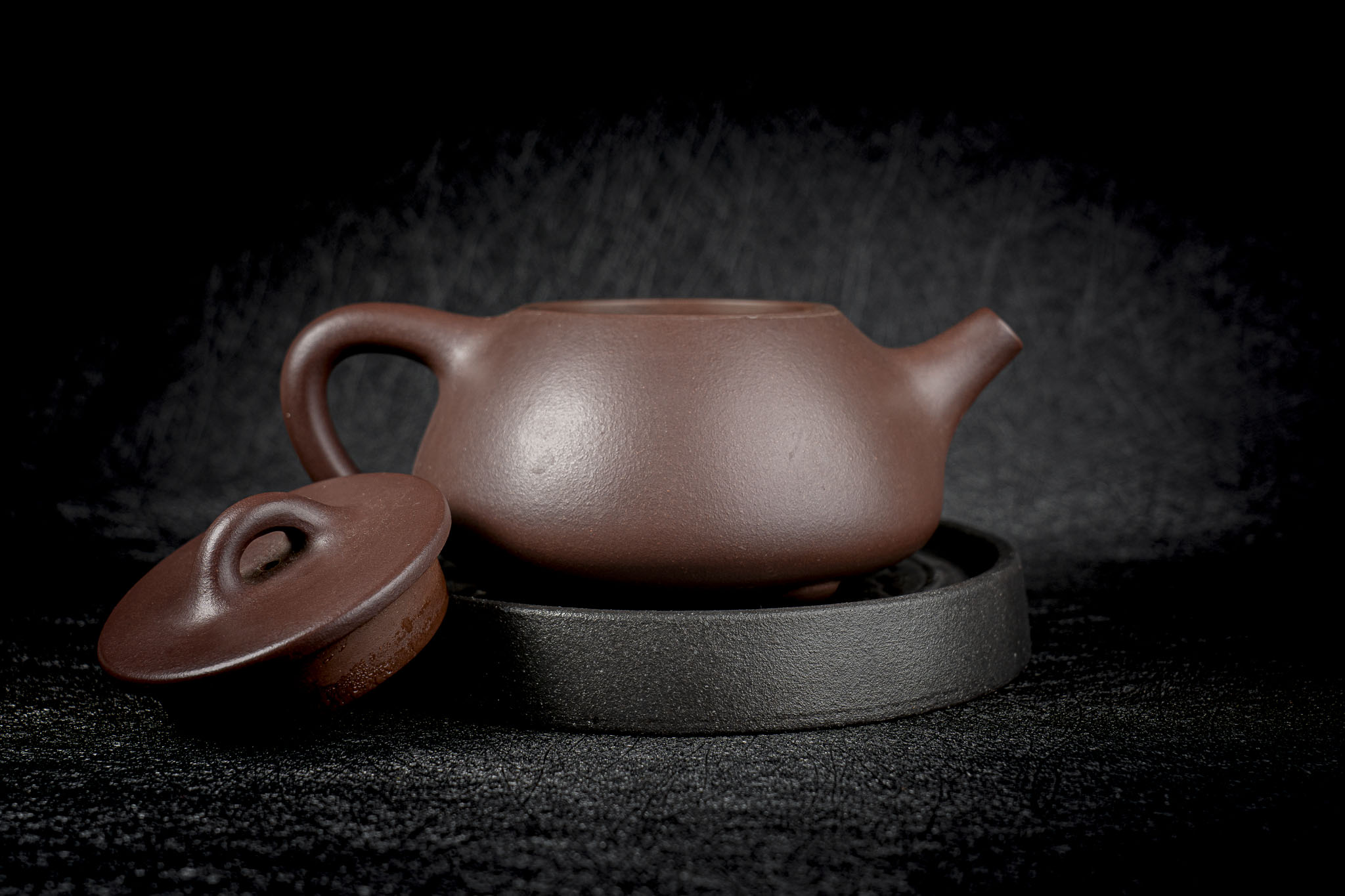 Image THÉIÈRE "SHI PIAO" DE YIXING 宜興